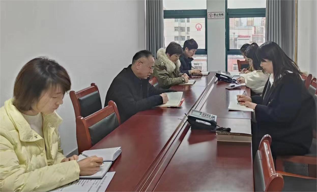 濮阳市保险行业协会 组织召开秘书处年度工作总结会议